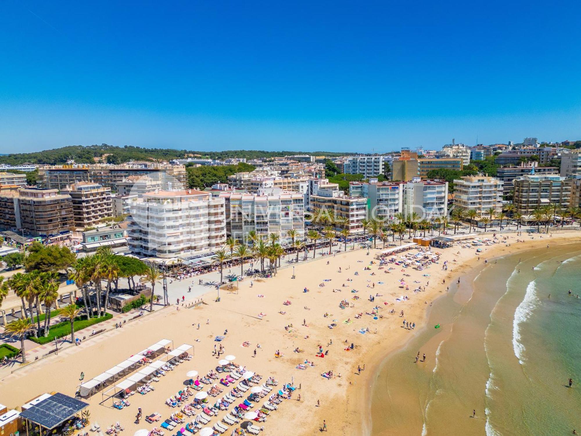 Uhc Santillana Family Complex Salou Exteriör bild